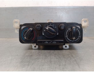 Recambio de mando calefaccion / aire acondicionado para mazda 323 f vi hatchback (bj) 2.0 td referencia OEM IAM BL4C61190B BL4C6