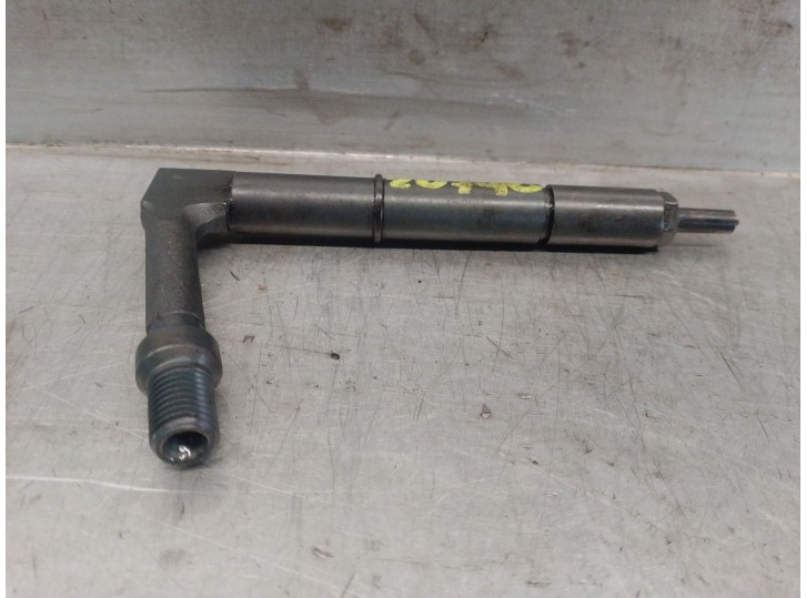 Recambio de inyector para nissan pick up (d22) 2.5 dci 4wd referencia OEM IAM 16600VK525 16600VK525 
