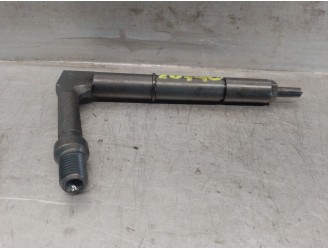 Recambio de inyector para nissan pick up (d22) 2.5 dci 4wd referencia OEM IAM 16600VK525 16600VK525 