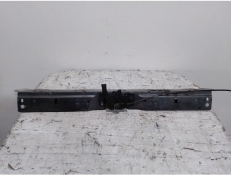 Recambio de panel frontal para opel insignia a (g09) 2.0 cdti (68) referencia OEM IAM 180208 