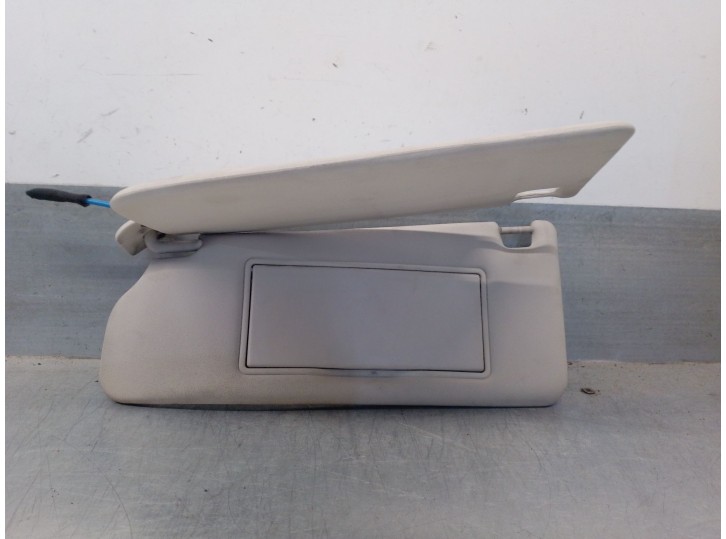 Replacement left sun visor for Saab 9-5 (YS3E) 2.2 TID OEM IAM reference 4369062 4369062 