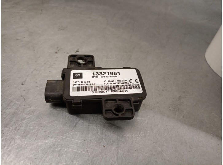 Recambio de modulo electronico para opel insignia a (g09) 2.0 cdti (68) referencia OEM IAM 13321961 