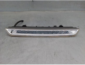Recambio de luz central de freno para peugeot 508 sw i (8e_) 2.0 hdi rxh hybrid4 referencia OEM IAM 9811951080 6351LX 