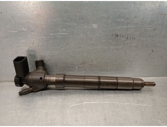 Recambio de inyector para volkswagen polo (6r1) 1.4 fsi referencia OEM IAM 04B130277J D002LC3 DELPHI