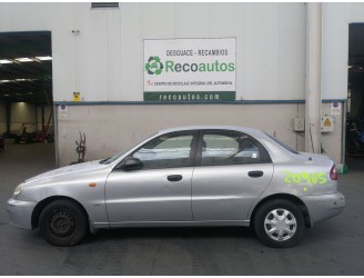 Daewoo Lanos Sedan (KLAT) from the year 1999