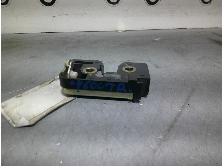 Recambio de cerradura maletero / porton para ford fiesta berl./courier 1.3 cat (endura-e) referencia OEM IAM 94FGA43102AA 5 PUE