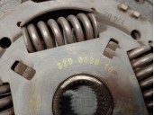 Recambio de kit embrague para volkswagen polo (9n1) 1.4 16v referencia OEM IAM 120025410 320033910 LUK