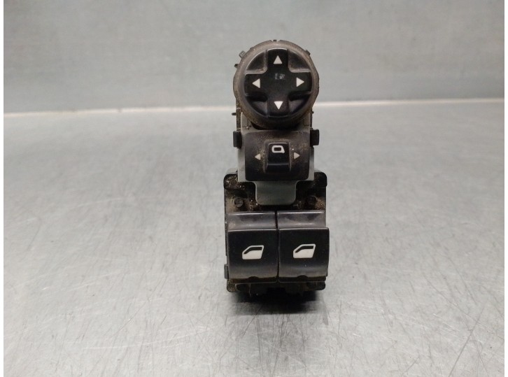 Recambio de mando elevalunas delantero izquierdo para citroën jumpy combi 1.6 blue-hdi fap referencia OEM IAM 96783350ZD 