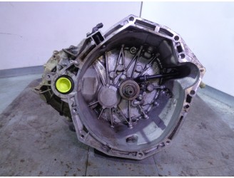 Recambio de caja cambios para renault megane iii coupe 1.5 dci diesel referencia OEM IAM TL4A045 S033133 8201184199
