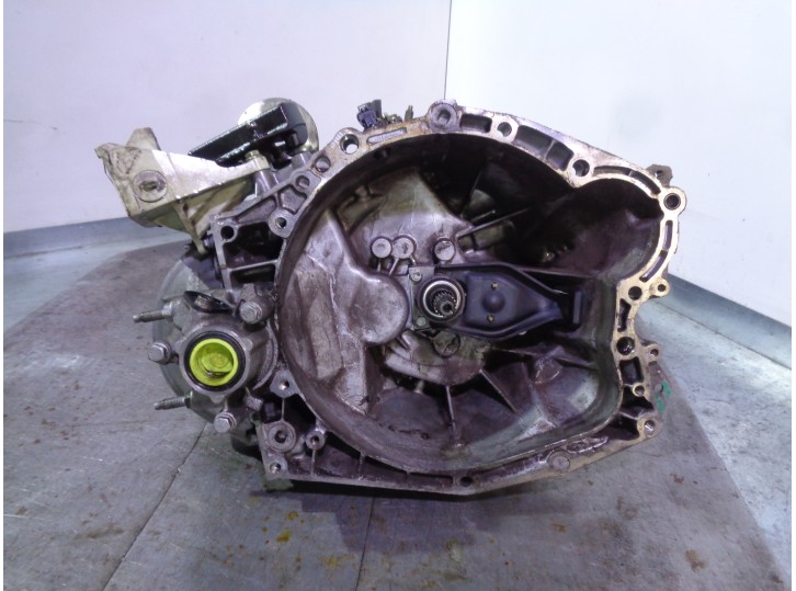 Replacement gearbox for Peugeot 307 (s1) 2.0 hdi cat OEM IAM reference 20DM39 6600463B 2222AR
