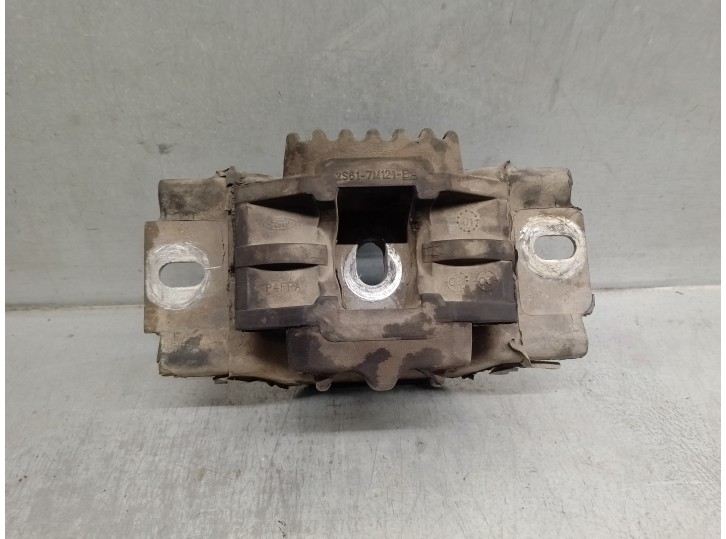 Replacement left engine mount for Ford Fiesta V (JH_, JD_) 1.6 16V OEM IAM reference 2S617M121BA 