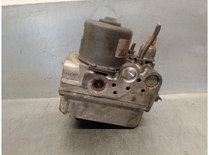 Recambio de abs para cadillac srx 3.6 referencia OEM IAM 15792149 15792152 DELPHI