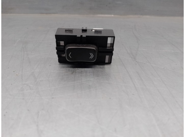 Recambio de mando elevalunas trasero derecho para cadillac srx 3.6 referencia OEM IAM 25750264 
