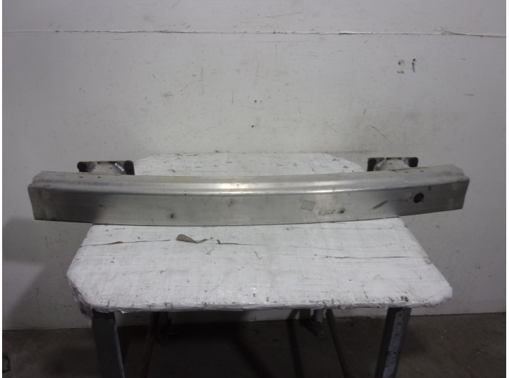Recambio de refuerzo paragolpes delantero para cadillac srx 3.6 referencia OEM IAM 25994576 DE ALUMINIO 