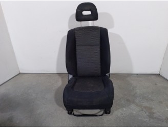 Recambio de asiento delantero derecho para nissan x-trail ii (t31) 2.0 fwd referencia OEM IAM 87320JG23C TELA NEGRA 5 PUERTAS