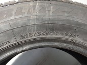Recambio de neumatico/s bridgestone para nissan x-trail ii (t31) 2.0 fwd referencia OEM IAM 21565R1698H BRIDGESTONE BLIZZAK LM-8
