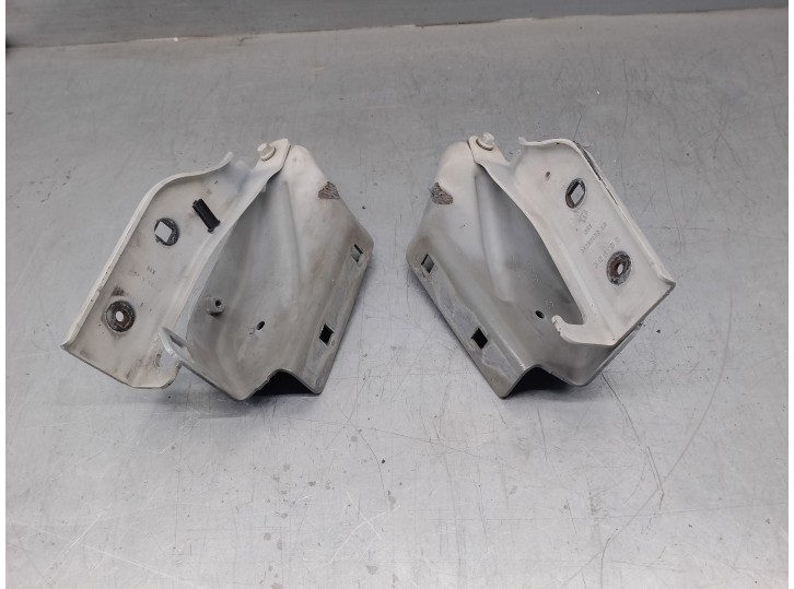Replacement hood hinge for Cadillac SRX 3.6 OEM IAM reference 25757172 RIGHT AND LEFT PAIR 