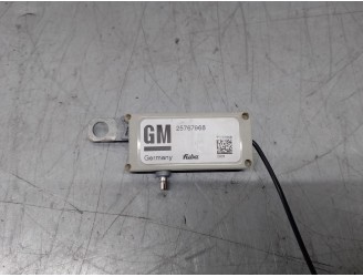 Recambio de antena para cadillac srx 3.6 referencia OEM IAM 25767968  