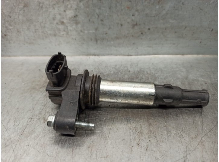 Replacement ignition coil for Cadillac SRX 3.6 OEM IAM reference 12583514 0221604104 BOSCH