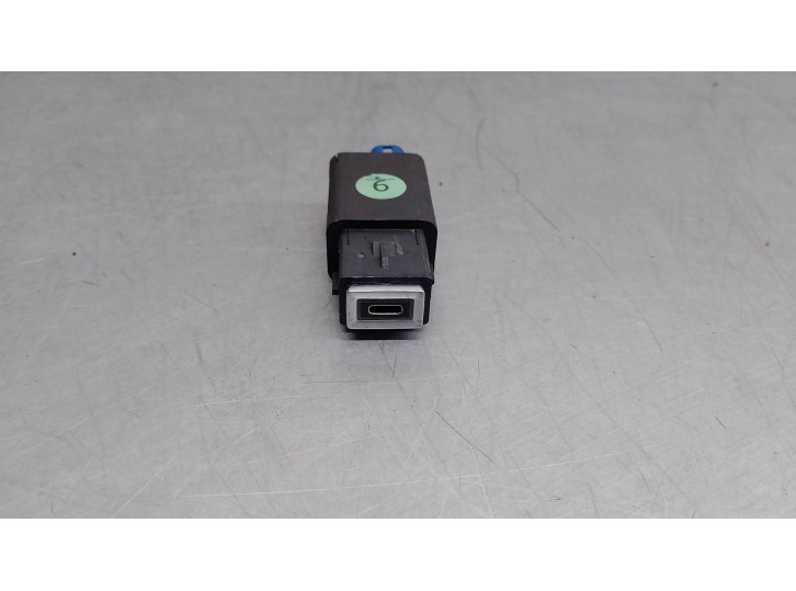 Recambio de modulo electronico para ds ds 3 / ds 3 crossback (ur_, uc_, uj_) 1.2 puretech 130 referencia OEM IAM 9848394880 