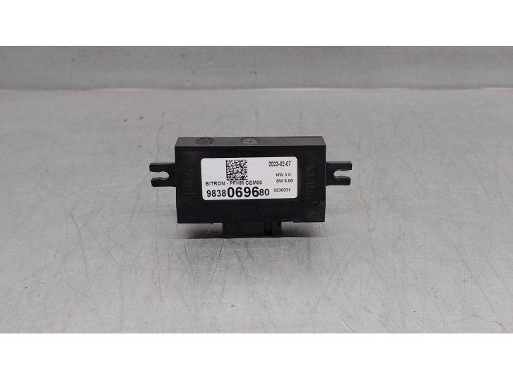 Recambio de modulo electronico para ds ds 3 / ds 3 crossback (ur_, uc_, uj_) 1.2 puretech 130 referencia OEM IAM 9838069680 BIT