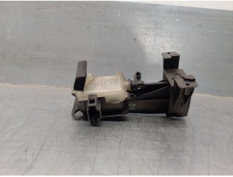 Recambio de motor tapa deposito combustible para mercedes-benz clase s (w221) berlina 3.0 cdi cat referencia OEM IAM A2518200197