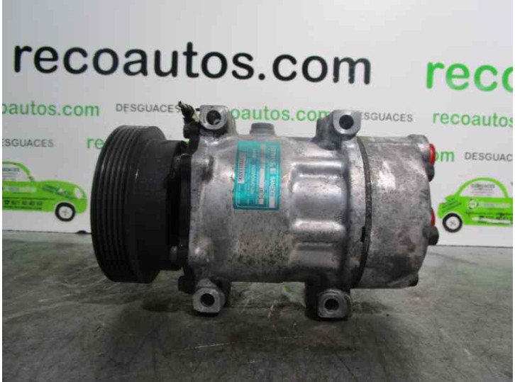 Recambio de compresor aire acondicionado para renault laguna (b56) 1.6 referencia OEM IAM 7700111036 8075 SANDEN