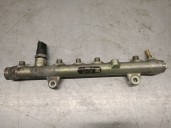 Replacement fuel injector rail for Renault Megane II (BM0/1_, CM0/1_) 1.9 dCi (BM0G, CM0G) OEM IAM reference 8200330912 0445214
