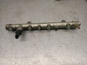 Replacement fuel injector rail for Renault Megane II (BM0/1_, CM0/1_) 1.9 dCi (BM0G, CM0G) OEM IAM reference 8200330912 0445214