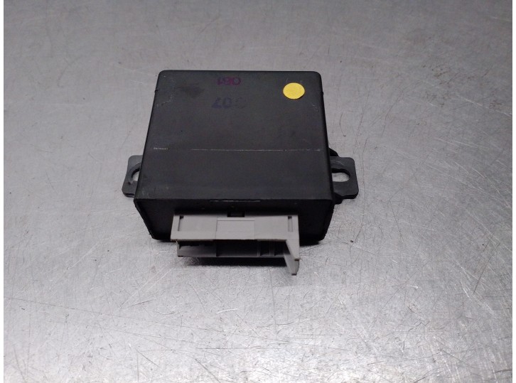 Recambio de modulo electronico para audi a8 (d2) 4.2 v8 32v referencia OEM IAM 4A0907445A 5DS00561701 HELLA