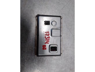 Recambio de centralita faros xenon para bmw serie 1 berlina (e81/e87) 2.0 16v diesel referencia OEM IAM 89035113  VALEO