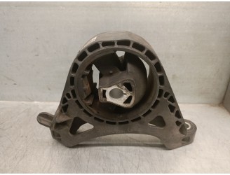 Recambio de soporte motor derecho para opel insignia a (g09) 2.0 cdti (68) referencia OEM IAM 13227769 684616 