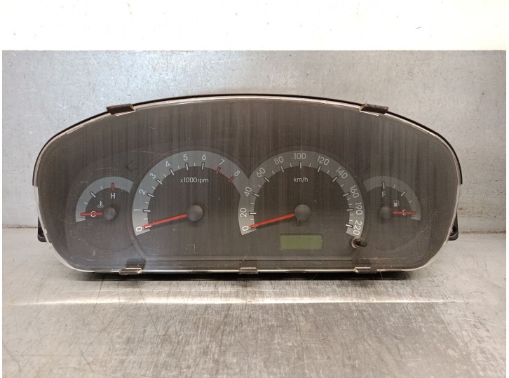 Recambio de cuadro instrumentos para hyundai elantra iii sedán (xd) 2.0 referencia OEM IAM 940132D210 940132D210 12981 VDO