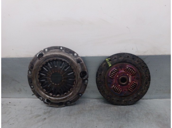 Replacement clutch kit for mazda 323 f vi hatchback (bj) 2.0 td OEM IAM reference RF1316410A RF1316410A 