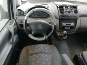 mercedes-benz vito autobús (w639) del año 2005