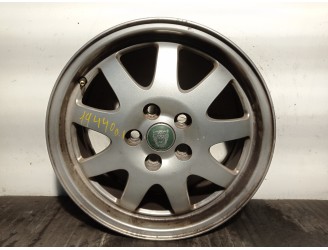 Recambio de llanta para jaguar x-type 2.0 diesel cat referencia OEM IAM 4X431007DA R166.5JX16CHET52.5 ALUMINIO 9P