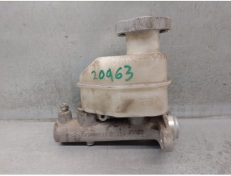 Recambio de bomba freno para hyundai elantra iii sedán (xd) 2.0 referencia OEM IAM BM1110532 585102D300 