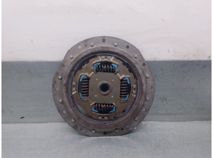 Replacement clutch kit for Lexus IS 2.5 16V CAT (Hybrid) OEM IAM reference 3127030010 3127030010 