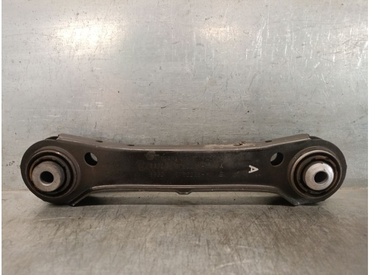 Replacement rear right upper suspension arm for BMW 3 (E90) 320 D OEM IAM reference 33326782237 