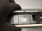 Recambio de aleron trasero para renault 21 (b48_) 2.0 (b48r/y) referencia OEM IAM 7700796086 