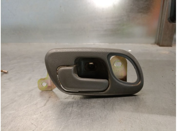 Recambio de maneta interior trasera izquierda para ssangyong musso 2.9 turbodiesel cat referencia OEM IAM 7241005003AAP 72410050