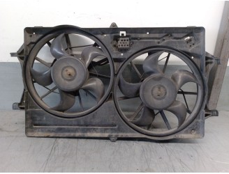 Recambio de electroventilador para ford focus i sedán (dfw) 1.8 turbo di / tddi referencia OEM IAM 98AB8C607 135571 BOSCH