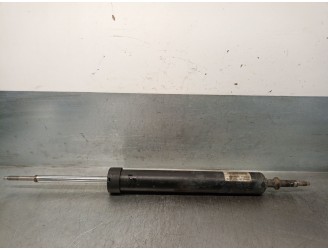 Recambio de amortiguador trasero derecho para bmw 3 (e90) 320 d referencia OEM IAM 33526796157 33526796157 814903008025 SACHS