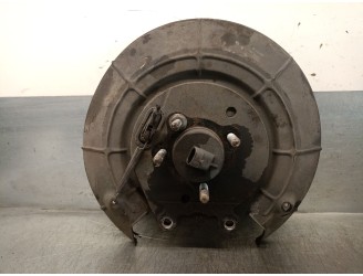 Recambio de mangueta trasera derecha para saab 9-5 (ys3e) 2.2 tid referencia OEM IAM D223L  