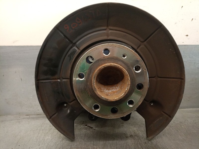 Recambio de mangueta trasera derecha para saab 9-5 (ys3e) 2.2 tid referencia OEM IAM D223L  