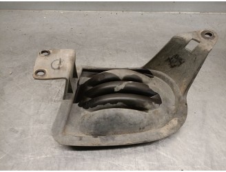 Recambio de rejilla paragolpes derecha para ssangyong musso 2.9 turbodiesel cat referencia OEM IAM 8320205600 8320205600 8320205 2