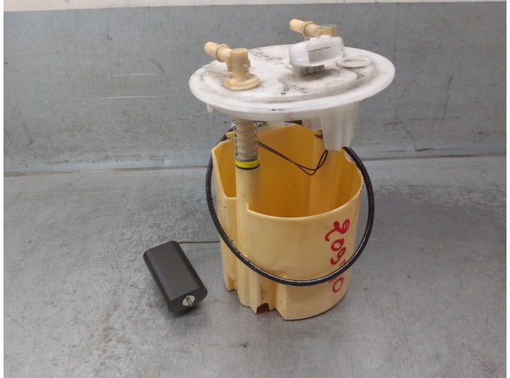 Recambio de aforador para dacia sandero 1.5 dci referencia OEM IAM 8200397677 MARWAL 0974190990004