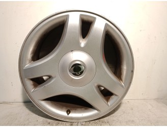 Recambio de llanta para ssangyong kyron 2.0 referencia OEM IAM 4173009360 R187.5JX18ET43 ALUMINIO 3P