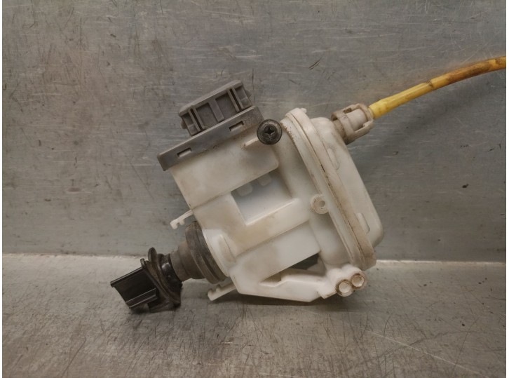 Recambio de motor cierre centralizado trasero derecho para volkswagen passat b3/b4 (3a2, 35i) 1.6 referencia OEM IAM 3A0862153B 