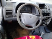 mercedes-benz vito autobús (w638) del año 2002